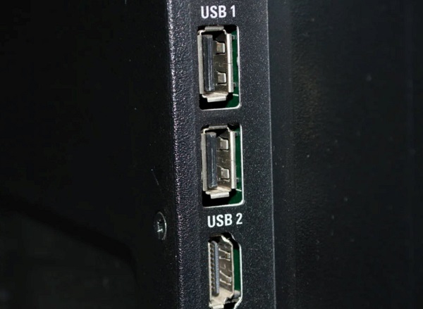 Roku TV USB ports