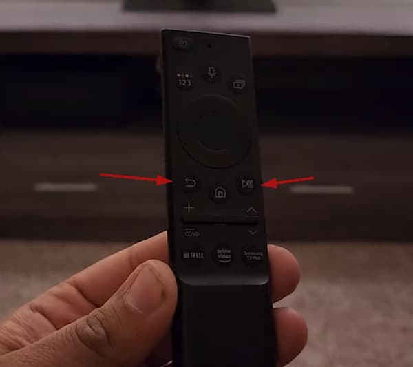 The two buttons needed to hold if you want to pair a Samsung TV remote