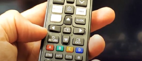 pressing the return button on samsung tv remote