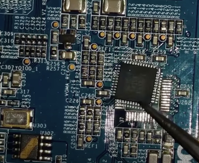 replace ic chip on t-con board